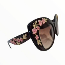 Load image into Gallery viewer, Brown Cherry Blossom Sunglasses