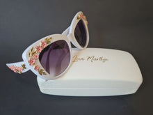 Load image into Gallery viewer, White Cherry Blossom Sunglasses
