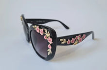 Load image into Gallery viewer, Black Cherry Blossom Sunglasses
