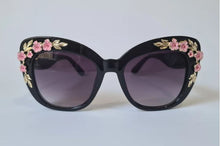 Load image into Gallery viewer, Black Cherry Blossom Sunglasses
